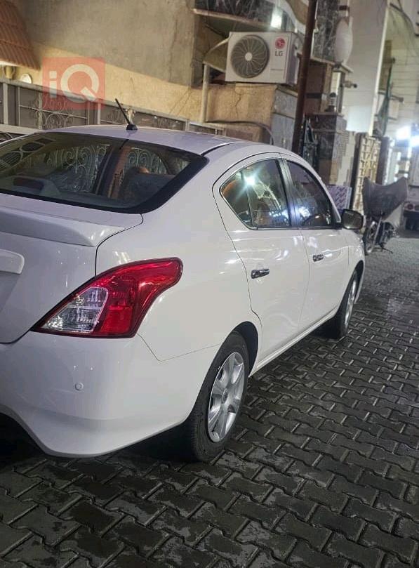 نيسان صني